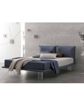 Кровати в мягкой обивке