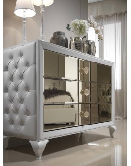 Спальня белая с зеркальными фасадами - Новинка 2015 года!