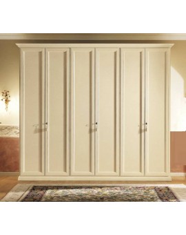 Шкафы классические