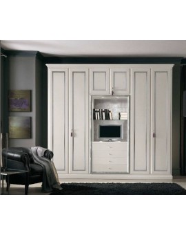 Шкафы классические