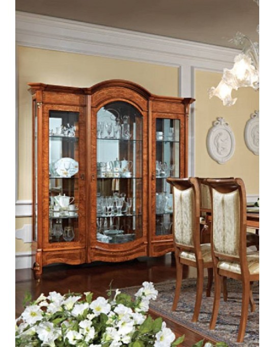 CASA+39 Гостиная PRESTIGE  ВИТРИНА 3-дверная