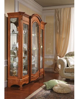 CASA+39 Гостиная PRESTIGE  ВИТРИНА 3-дверная