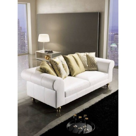 Мягкая мебель в коже