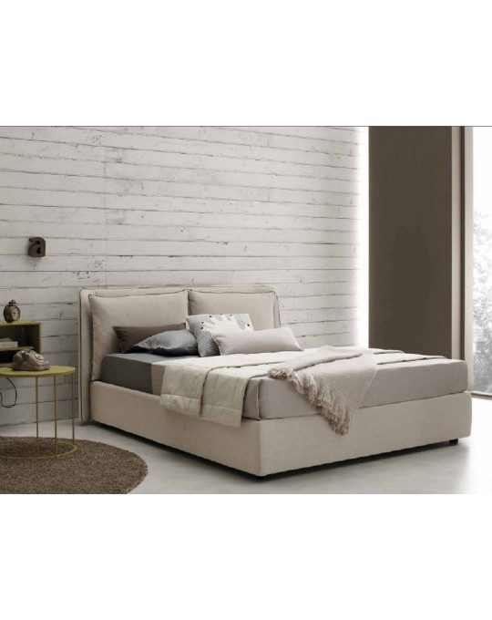 Кровати в мягкой обивке