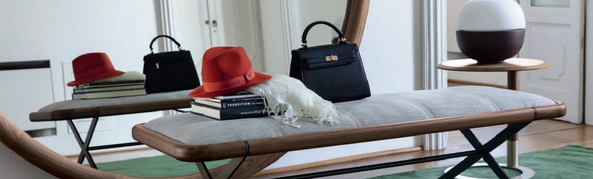 Купить итальянскую мебель для прихожей в Санкт-Петербурге!